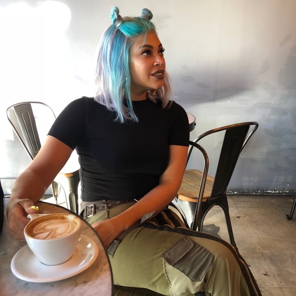 Mona! - Picture 4 of 8